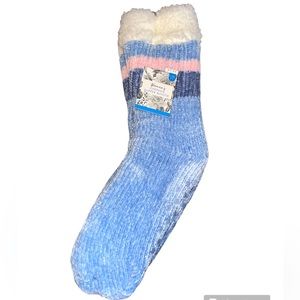 Woman’s Chenille Slipper Bootie